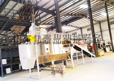 五氧化二磷自動拆包機+管鏈式輸送機工作現(xiàn)場